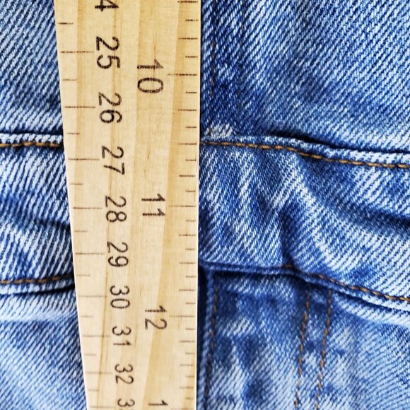 Wild Fable Overalls Womens XL Blue Denim Raw Hem Adjustable Shorts Shortalls - Picture 5 of 9